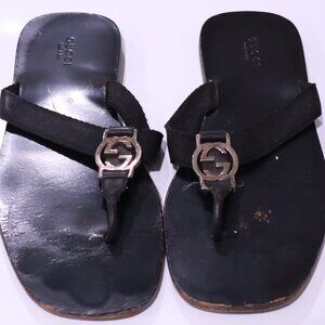 Gucci Black Flip Flops - Size ?